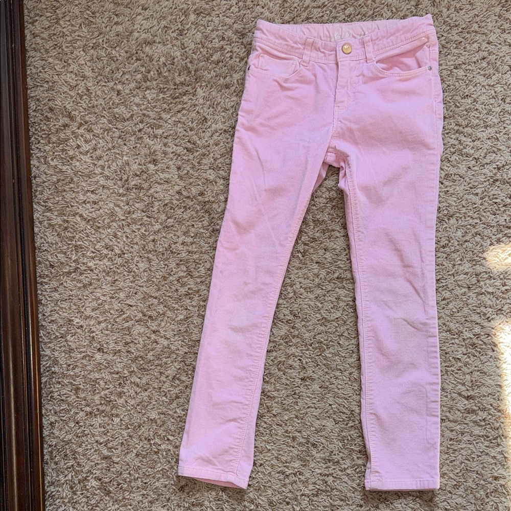 Size 8 girls light pink skinny corduroy pants.